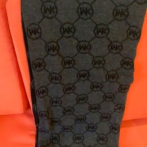 Michael Kors double sided scarf